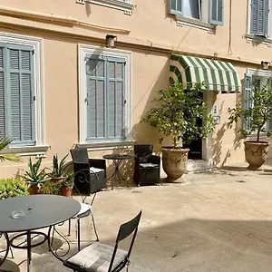 Chanteclair , Cannes Frankreich